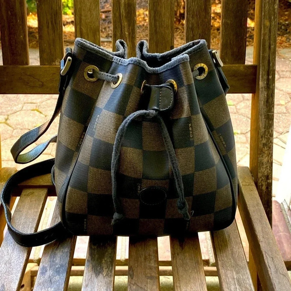 Fendi Handbags - Vintage Fendi Bucket Crossbody Bag